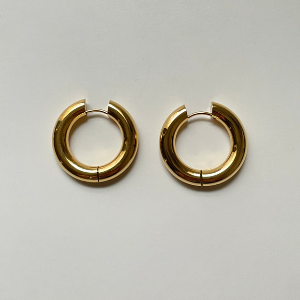 Khalani Hoops