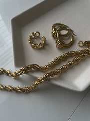 Claire Ring